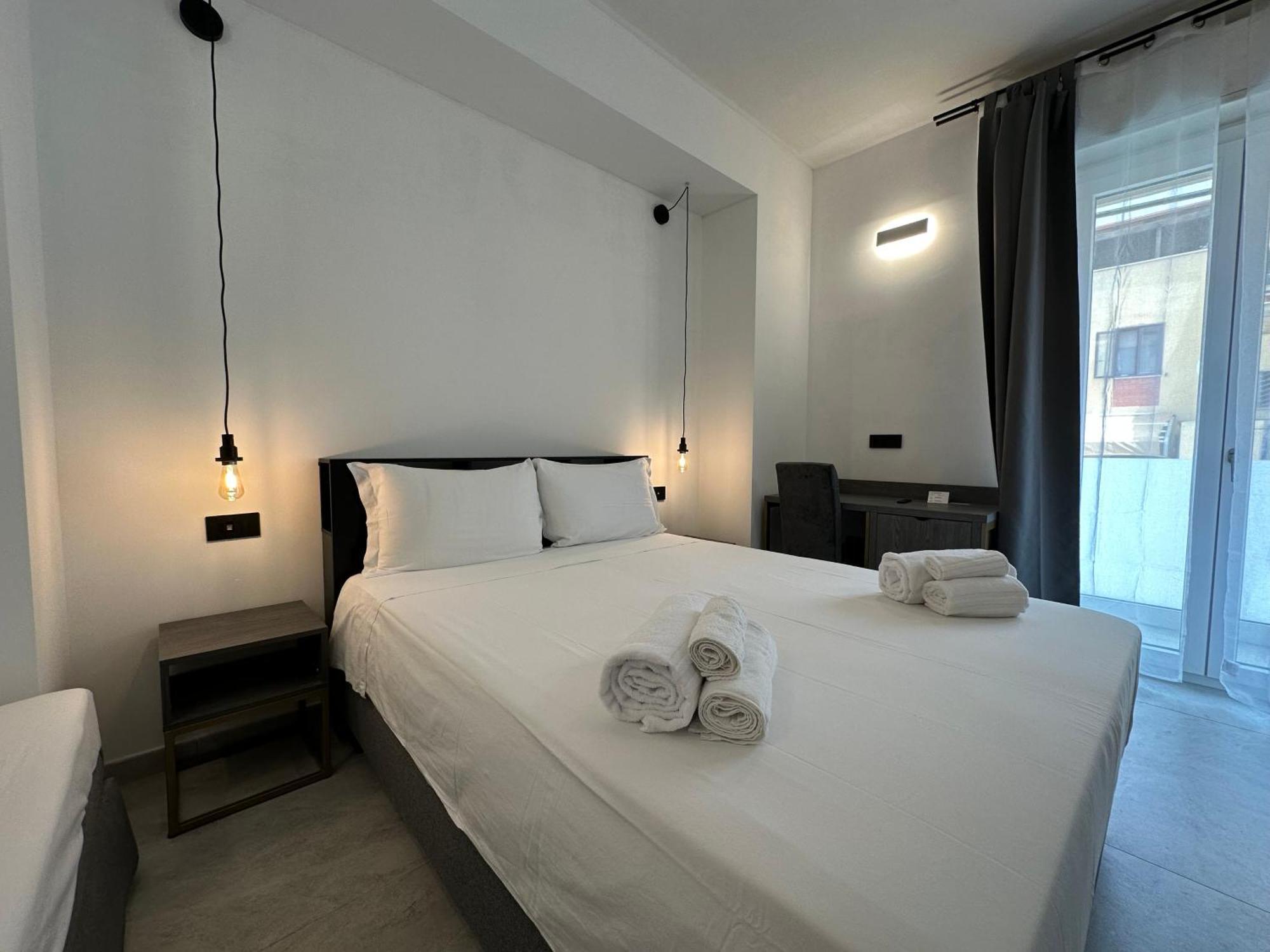 Dolmen Guest House Алгеро Екстериор снимка