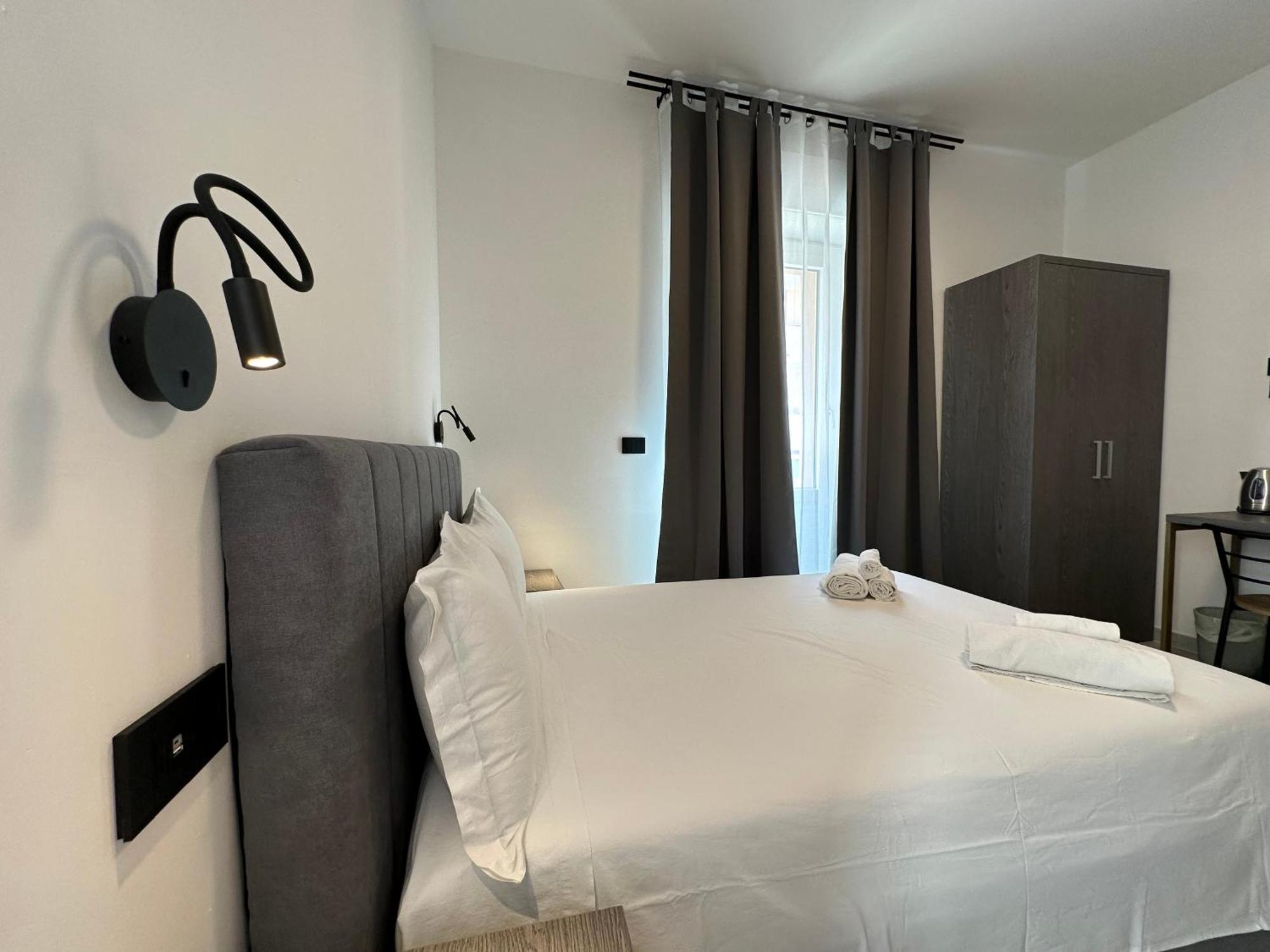Dolmen Guest House Алгеро Екстериор снимка